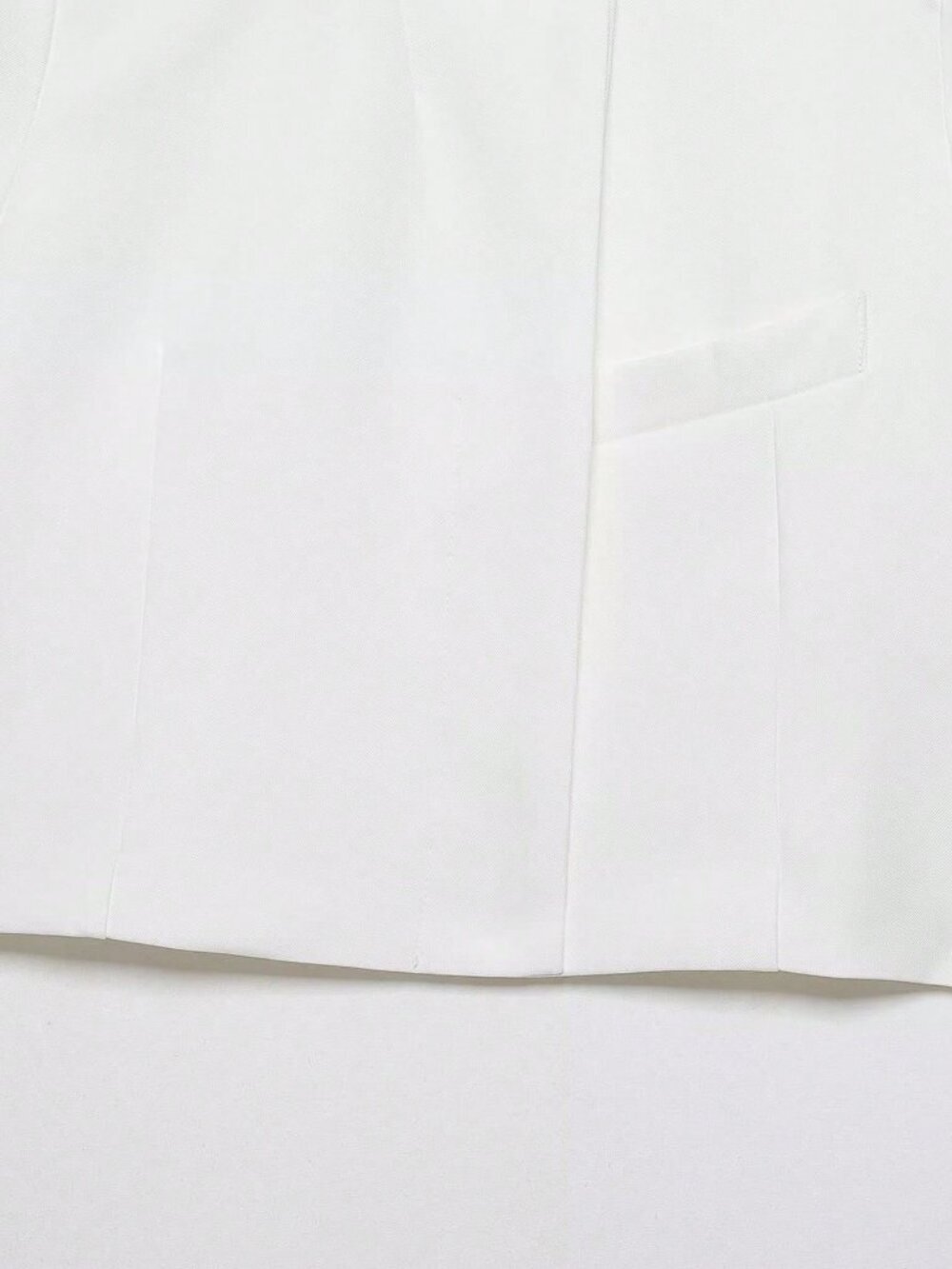 White Casual Women's Minimalist Versatile Short Sleeve Cropped Blazer - Picture 7 of 9
